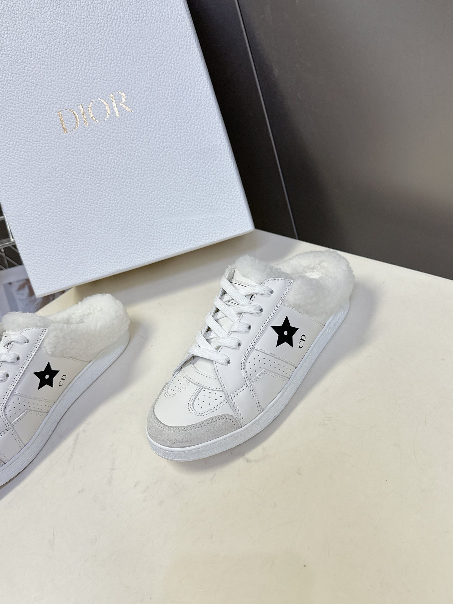 DIOR 25S STAR SNEAKERS IN WHITE LAMBSKIN AND WOOL