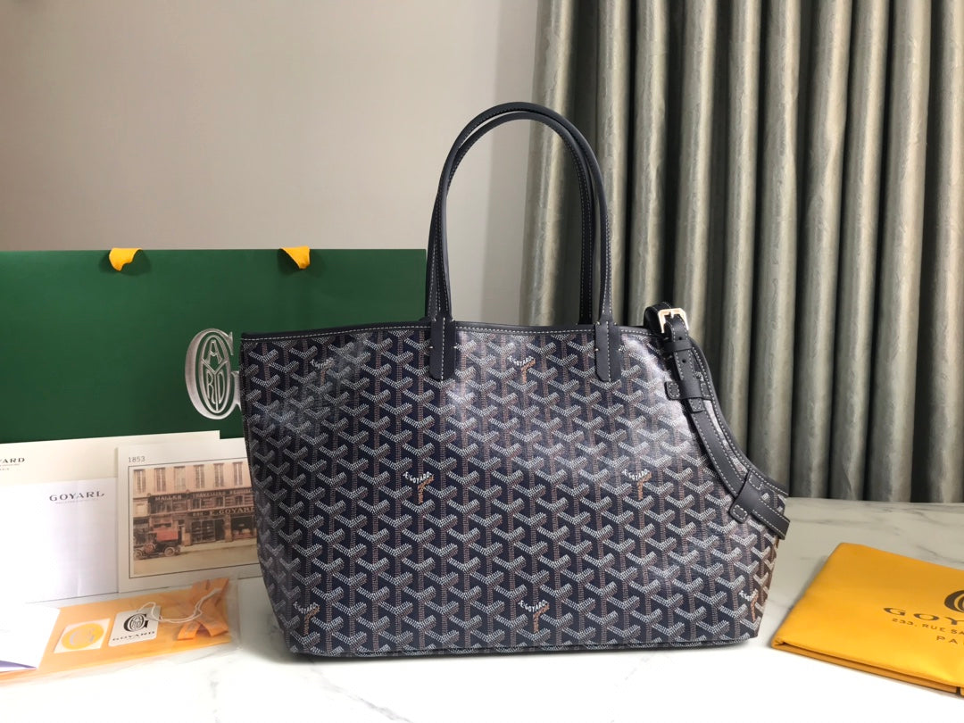 CHIEN GRIS BAG 33 IN NAVY BLUE GOYARDINE CANVAS AND TAN CALFSKIN TRIM