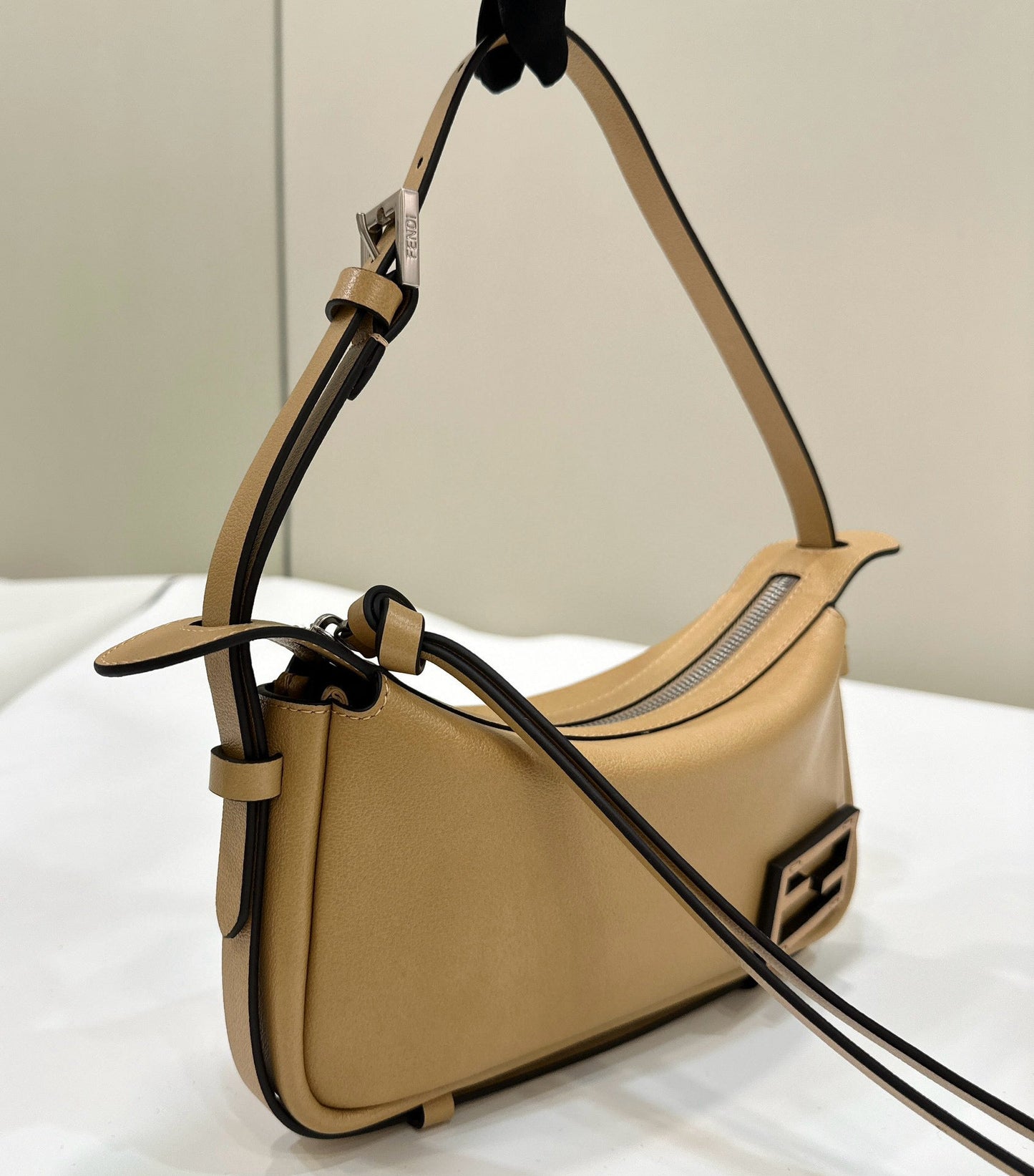 SIMPLY MINI 22 IN LIGHT BROWN GRAINED CALFSKIN